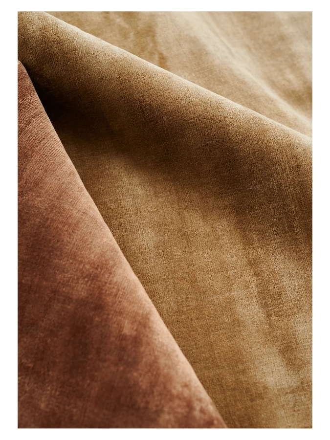 2095735_4_Lucens_amber_mustard_close_up_1_1__638083646350000000_1350x1800.webp