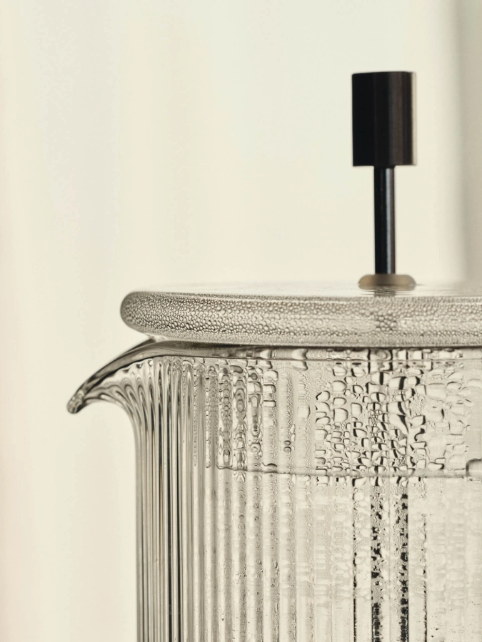 FERM LIVING zaparzacz do kawy RIPPLE – przezroczysty.jpeg