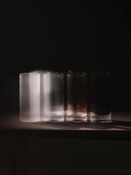 FERM LIVING szklanki highball RIPPLE – zestaw 2 szt. – pudrowy ró.jpeg