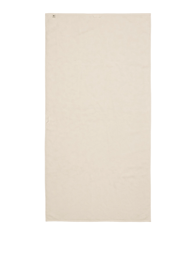 FERM LIVING zestaw dwóch ręczników CILLA – ecru, różne rozmiary.png