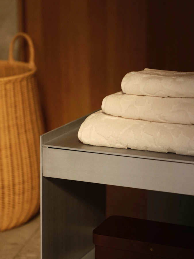 FERM LIVING zestaw dwóch ręczników CILLA – ecru, różne rozmiary.jpeg