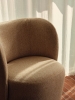FERM LIVING fotel obrotowy RICO CLUB – vanir – ecru/miodowy.jpeg