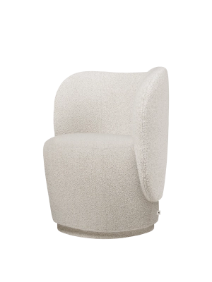 FERM LIVING fotel obrotowy RICO CLUB – bouclé – ecru