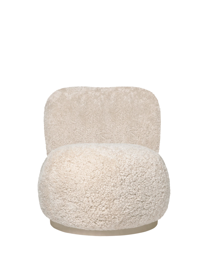 FERM LIVING fotel RICO PICCOLO - sheepskin – moonlight.png