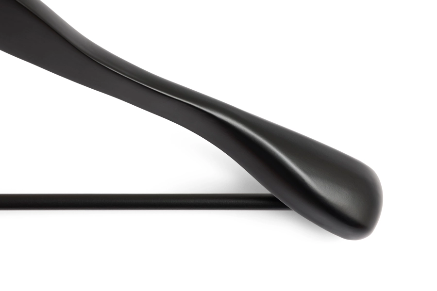 AF587-B050-AG46_Smooth Coat Hanger w bar Wide detail.jpg