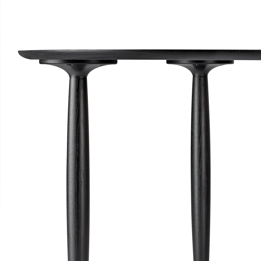 OKU_DINING_TABLE_ROUND_BLACK_3_lowres.jpg