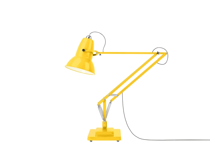 kolorowa lampa podłogowa