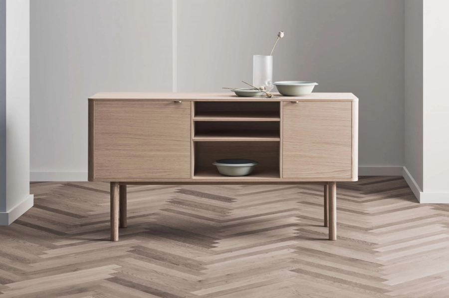 yacht-sideboard-edge-bulk.jpg