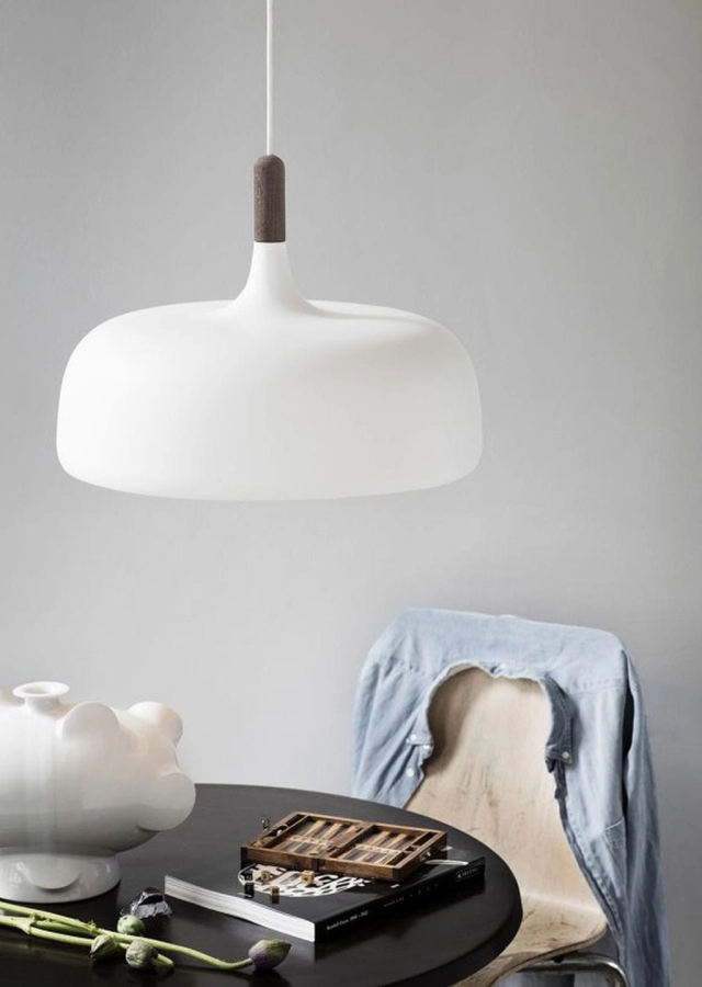 skandynawska lampa