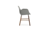 NORMANN COPENHAGEN krzesło z podłokietnikami FORM WOOD orzech/szare