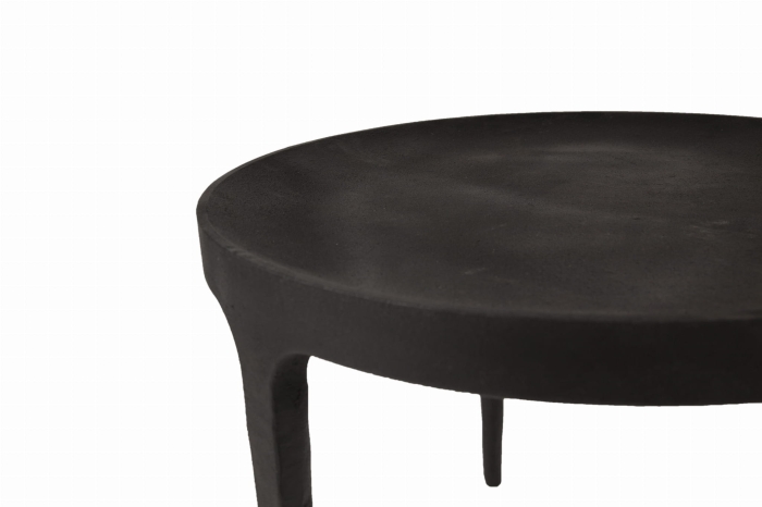 Ghost table_02.jpg