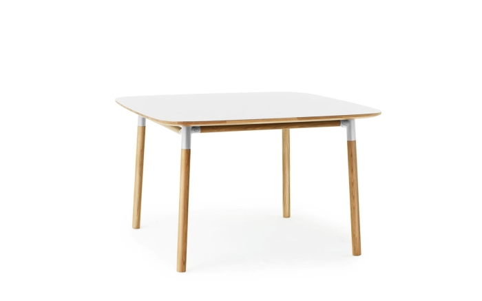 NORMANN COPENHAGEN stół FORM 120x120