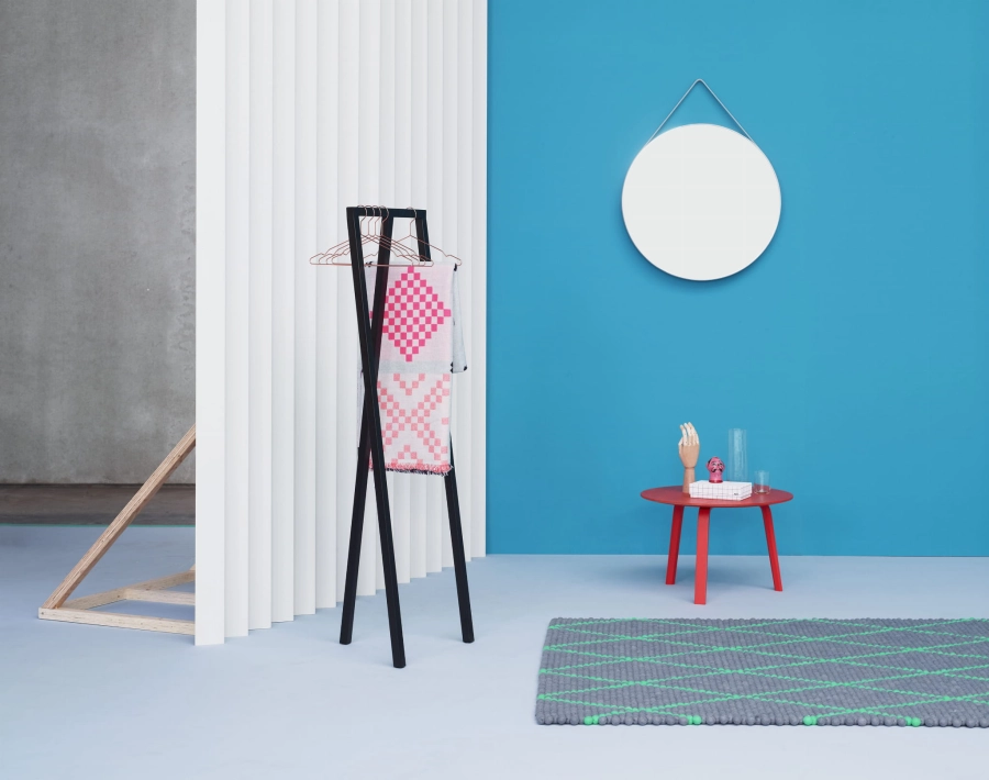 Loop Stand, Mega Knit, Strap Mirror, Bella Cofee Table, S&B Dot Carpet.jpg