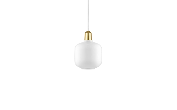 NORMANN COPENHAGEN lampa wisząca AMP S mosiądz/białe szkło