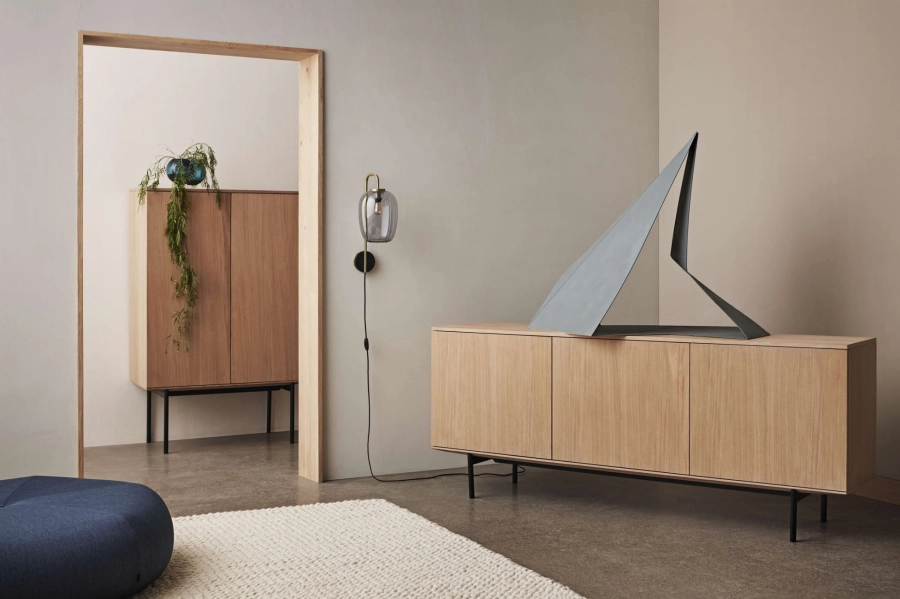 silent-highboard-sideboard-ronda-grape-calice-loop.jpg
