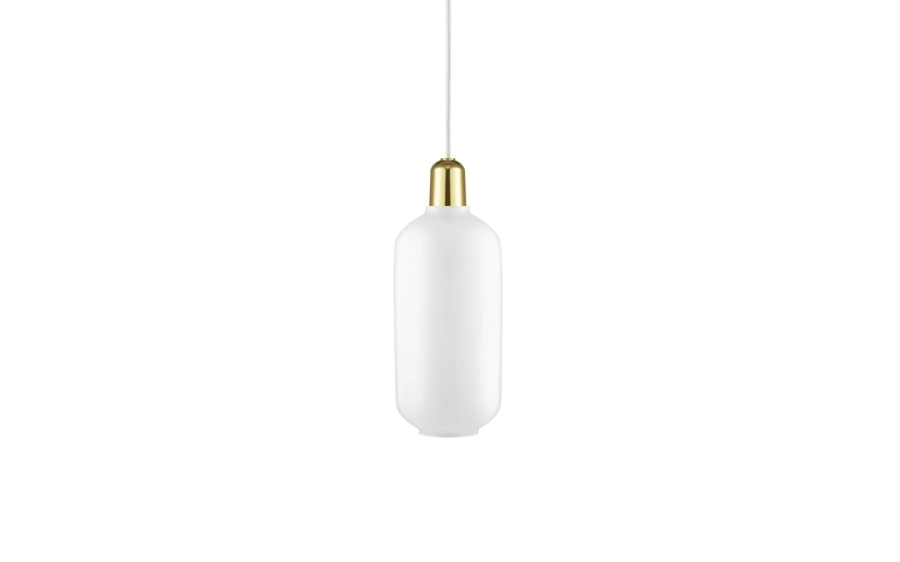 NORMANN COPENHAGEN lampa wisząca AMP L mosiądz/białe szkło