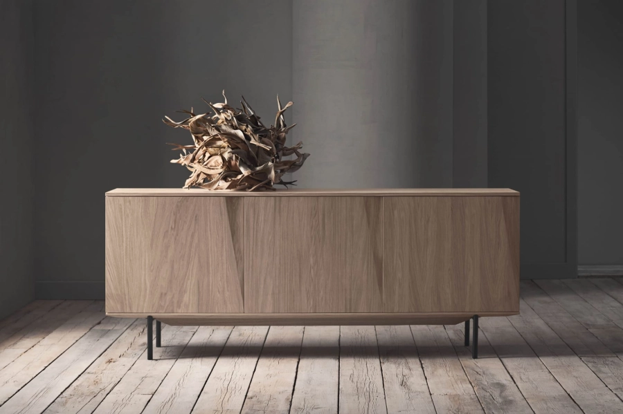 silent-sideboard-closed.jpg