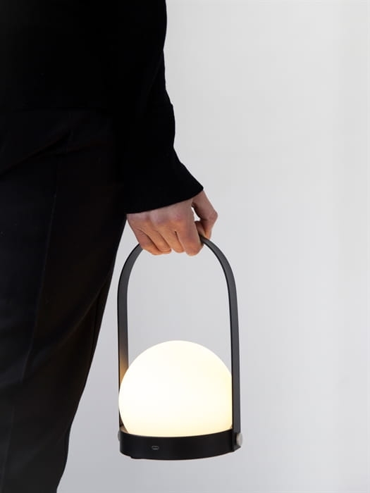 MENU lampa przenośna CARRIE czarna