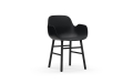 NORMANN COPENHAGEN krzesło z podłokietnikami FORM WOOD czarne