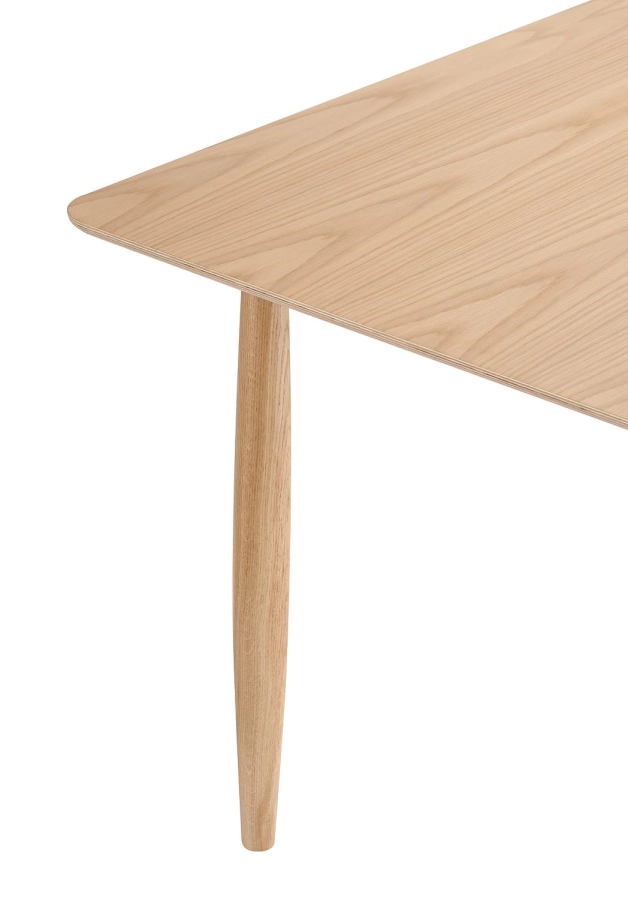 OKU_DINING_TABLE_NATURAL_3_lowres.jpg