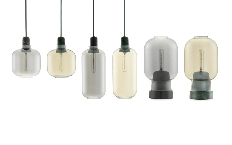 NORMANN COPENHAGEN lampa stołowa AMP zielony marmur
