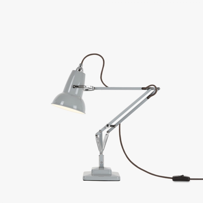 Klasyczna lampa Anglepoise
