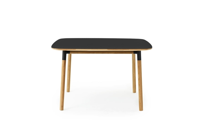 602830_Form-Table_120x120cm_BlackOak_1.jpg