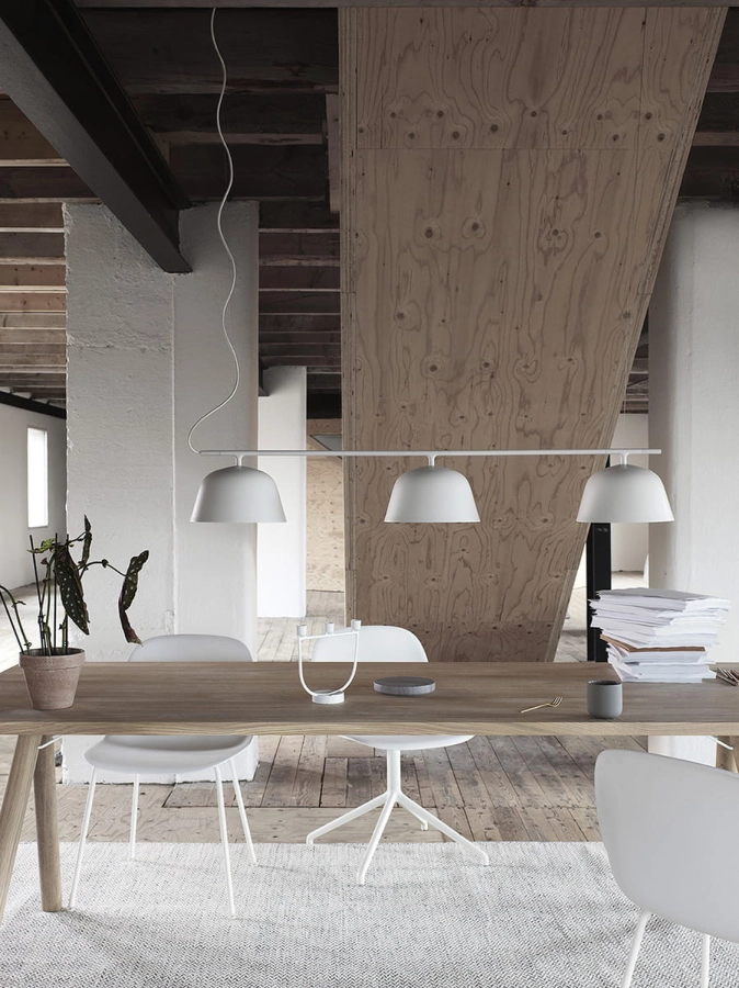 MUUTO lampa wisząca na listwie AMBIT
