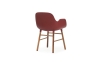 NORMANN COPENHAGEN krzesło z podłokietnikami FORM WOOD orzech/czerwone