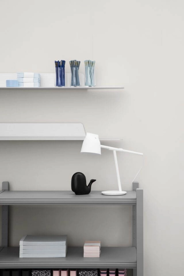6009_Normann_Copenhagen_Jet_Shelf_in_Office_160cm_Silver_3.jpg