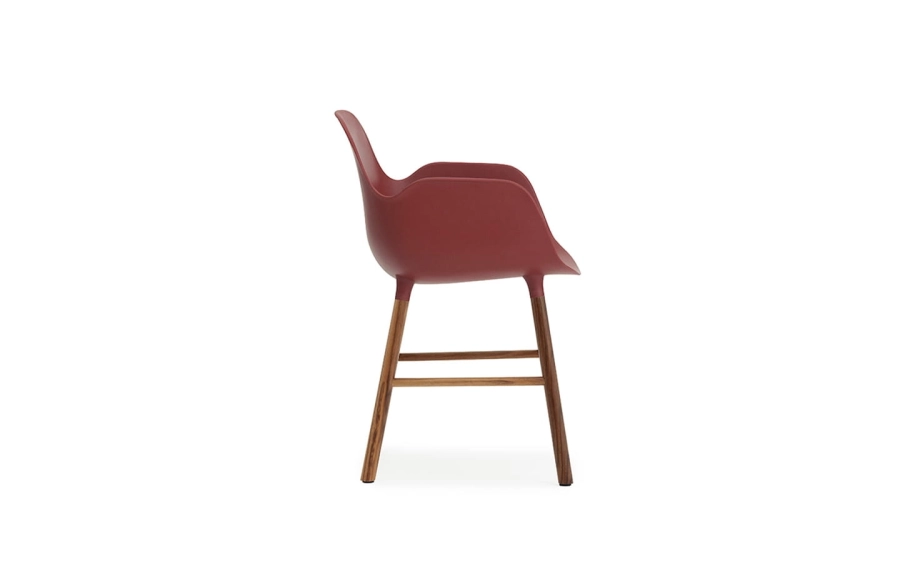 NORMANN COPENHAGEN krzesło z podłokietnikami FORM WOOD orzech/czerwone