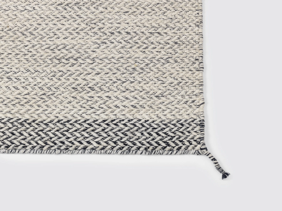 MUUTO dywan PLY