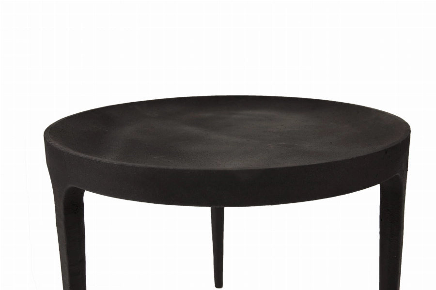 Ghost table_03.jpg