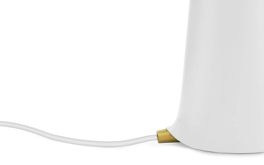 NORMANN COPENHAGEN lampa biurkowa SHELTER biała